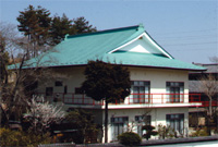 日本道観は、早島天來大先生が創設された 「気の導引術」を学べる唯一の学院です。